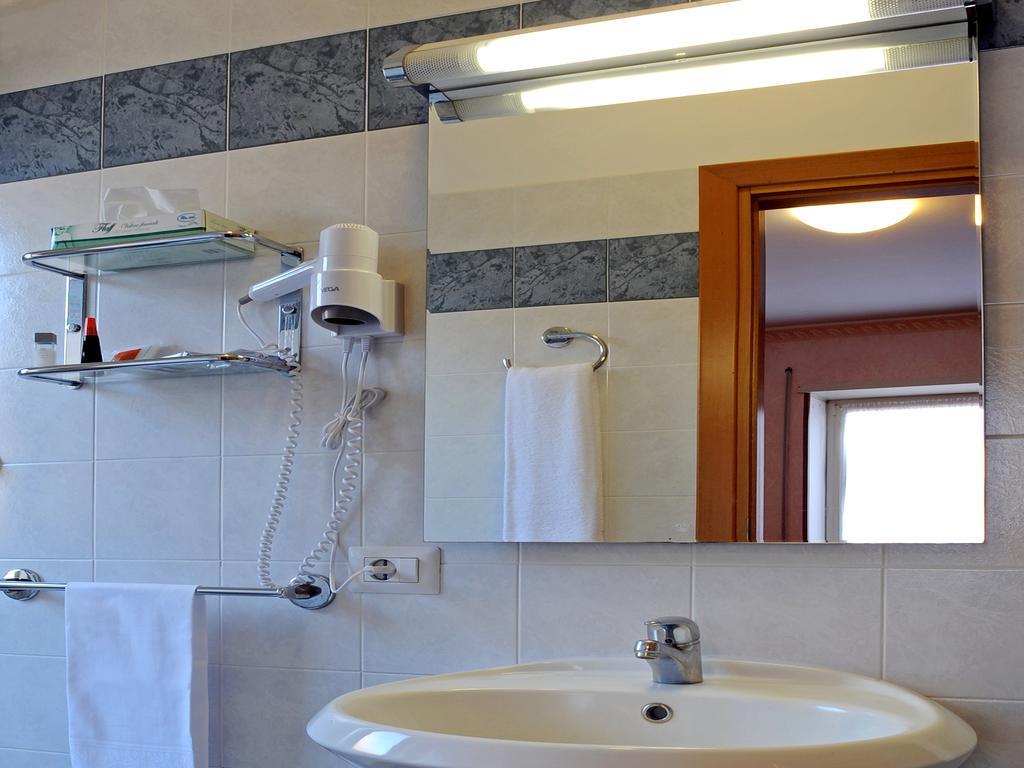 Tuscia Hotel Viterbo Zimmer foto