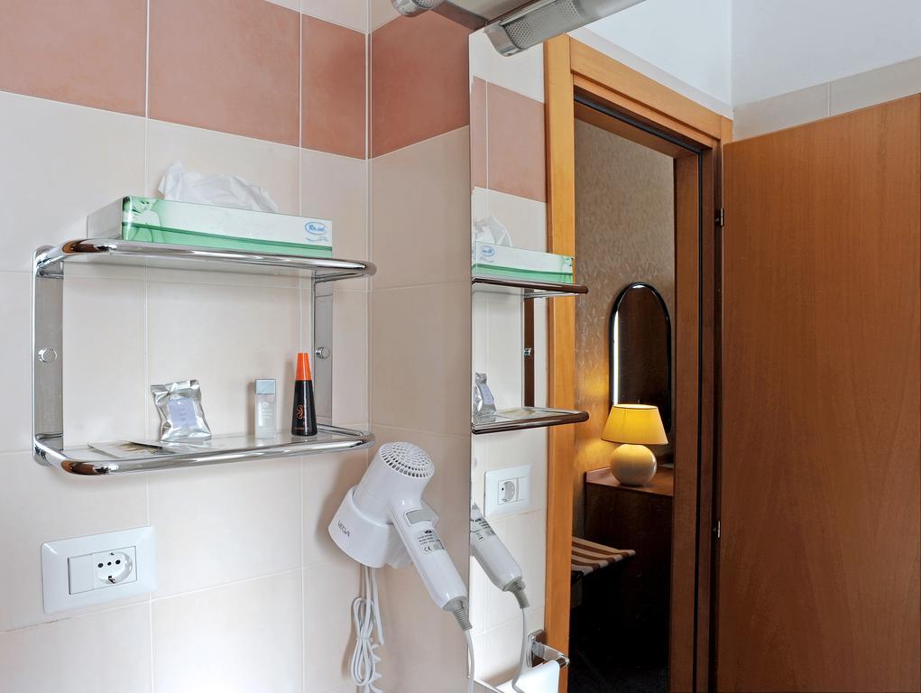 Tuscia Hotel Viterbo Zimmer foto